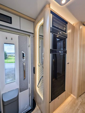 Hymer Classe-B MasterLine I 780 - 164.900 € - #9