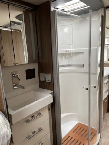 Hymer Classe-B MasterLine I 880 BMLI - Photo 13