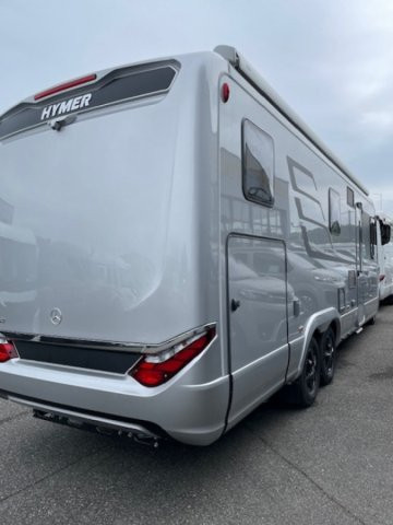 Hymer Classe-B MasterLine I 880 BMLI - Photo 17