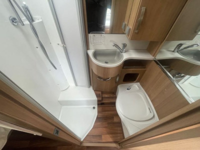 Hymer Exsis-I 698 - Photo 6