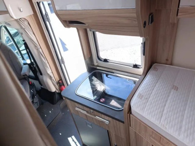 Hymer Exsis-T 374 - Photo 6