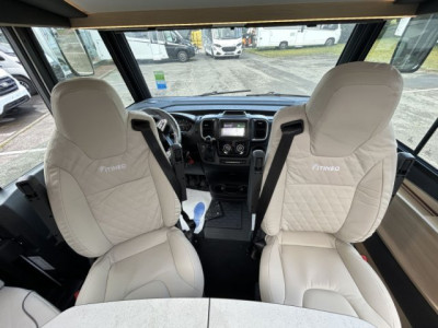 Itineo CJ 660 boite auto - Photo 11
