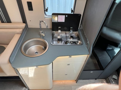 Laika Kosmo 105 L 2L2 140CV BVA - Photo 6