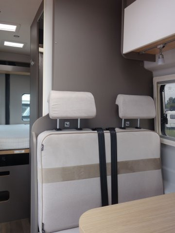 LMC Innovan 590 - Photo 6