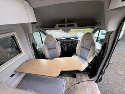 LMC Innovan 590 New Edition BOITE AUTOMATIQUE - Photo 3