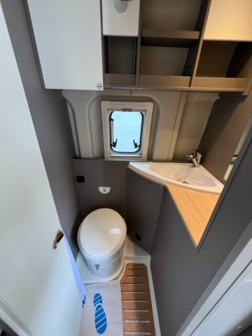 LMC Innovan 600 - Photo 30