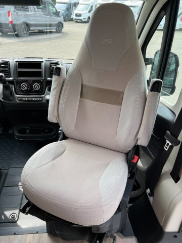 LMC Innovan 600 - Photo 22