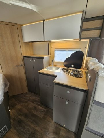 LMC Tourer Lift H 630 - Photo 6