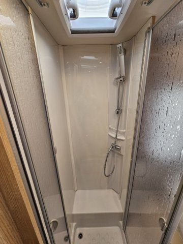 LMC Tourer Lift H 720 - Photo 11