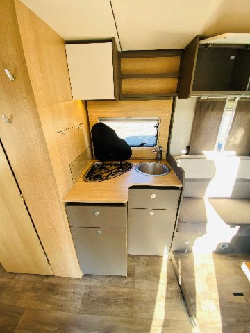 LMC Tourer Lift H 720 - Photo 12