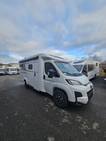 LMC Tracer V670 Neuf