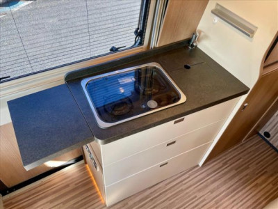 Malibu Comfort 600 DB VAN COUPE - Photo 15