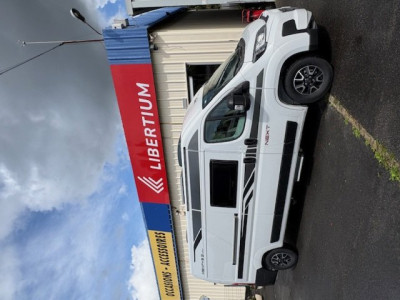 Mc Louis Menfys Van 3 Maxi NEXT Neuf