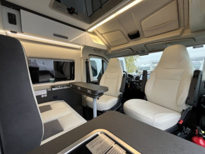 Mc Louis Menfys Van 4 S-Line cs-line - Photo 10