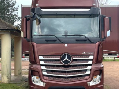 Mercedes Motorhome inter horses 2645 - 279.000 € - #3