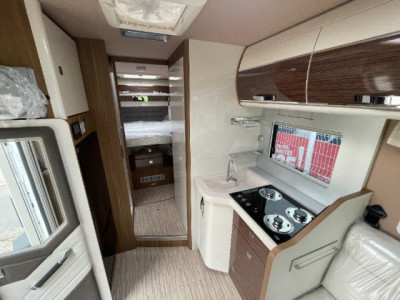 Mobilvetta K-Yacht Tekno Line 90 - Photo 5