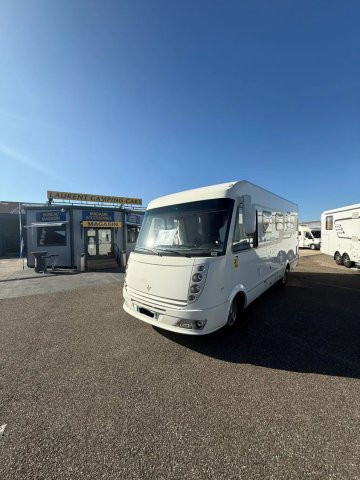 Niesmann+Bischoff Arto 66 F 66F Occasion