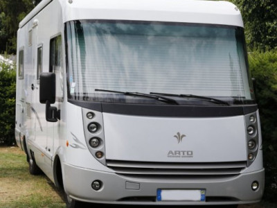 Achat Niesmann+Bischoff Arto 69 PL Occasion