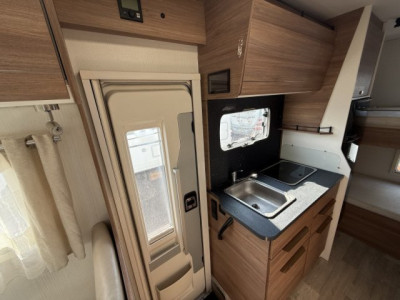 Pilote Fourgon Van c 690 - Photo 13
