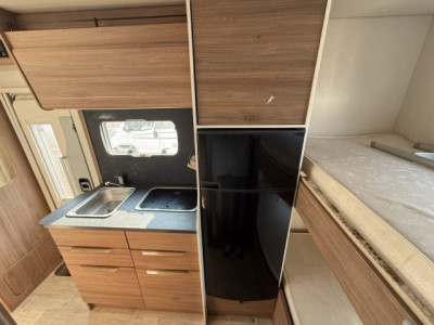 Pilote Fourgon Van c 690 - Photo 17