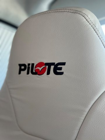 Pilote P 696 D Essentiel - Photo 13