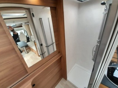 Pilote P 696 D - Photo 11