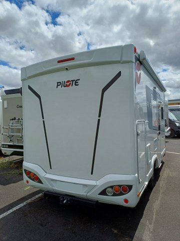 Pilote P 696 D Evidence - Photo 3