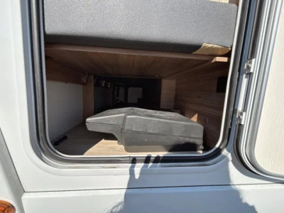 Pilote P 696 U Evidence - Photo 3