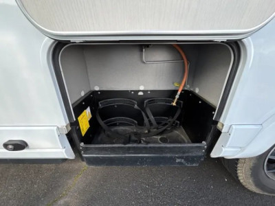 Pilote P 696 U Evidence - Photo 4