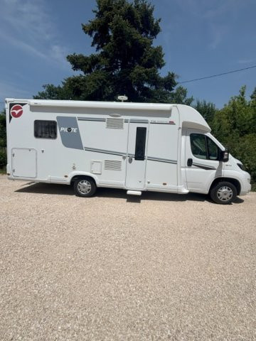 Pilote P 746 C - Photo 1