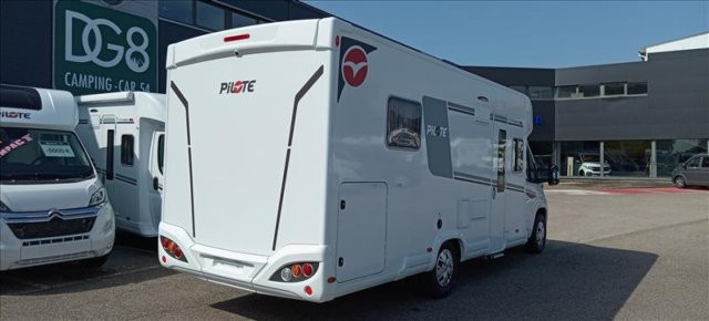 Pilote P 746 FC Evidence Fit - 70.500 € - #2