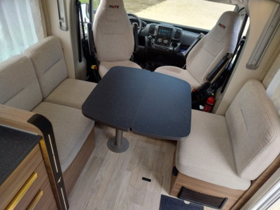 Pilote P 746 FC Expression - Photo 7