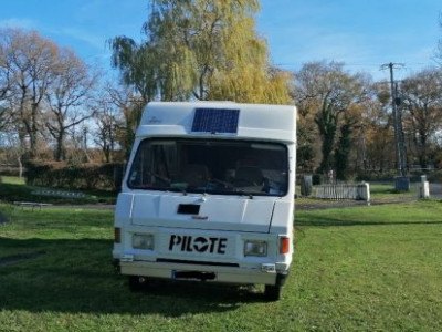 Pilote R 780 - Fourgon / Van