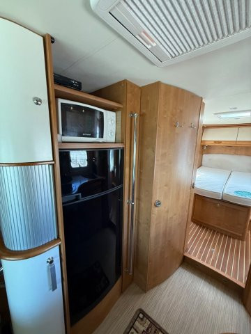 Rapido 10000 - Photo 19