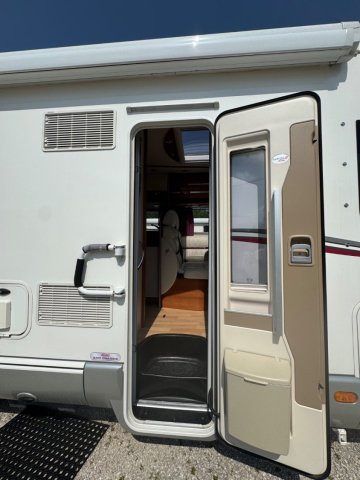 Rapido 9090 DF FIAT 2.3L 130 Ch - Photo 6