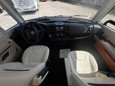 Rapido 9090 DF FIAT 2.3L 130 Ch - Photo 16