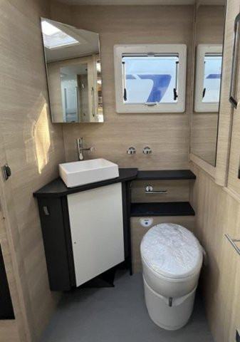 Rapido 606 F - Maxi salon - Photo 9