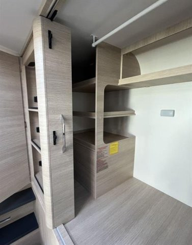 Rapido 606 F - Maxi salon - Photo 12