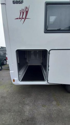 Rapido 686 F - Photo 11