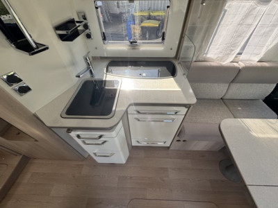 Rapido 896 F - Photo 3