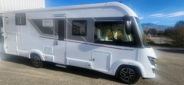 Rapido 896 F 896F Neuf