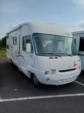 Rapido 976 M - Profilé