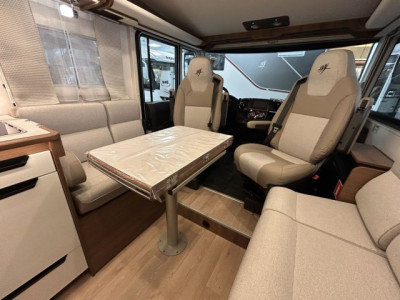 Rapido C86 c86i boite auto - Photo 11