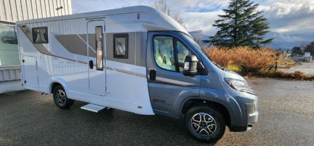 Rapido C86 65 ANS Neuf