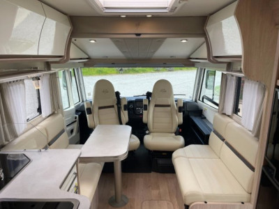 Rapido Distinction i96 creaml - Photo 8