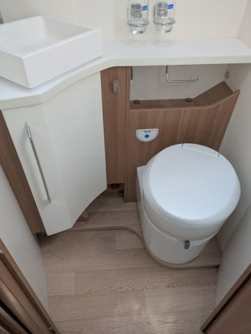 Rapido Distinction i96 