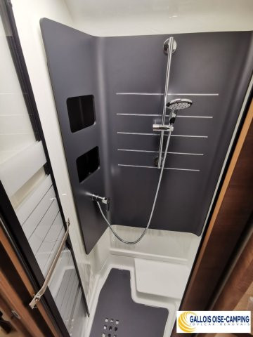 Rapido Distinction i96M - l'intégral haut de gamme avec lit central - Photo 15
