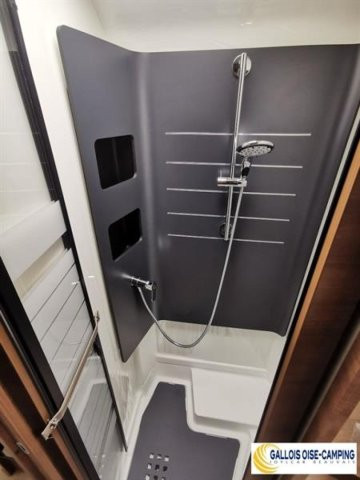 Rapido Distinction i96M - l'intégral haut de gamme avec lit central - Photo 15