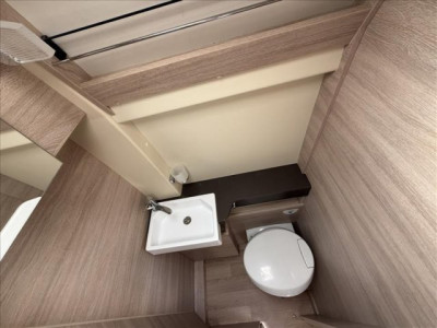 Rapido Van V55 V 55 - Photo 9