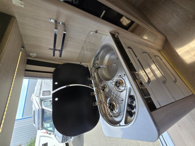 Rapido Van V55 - Photo 11
